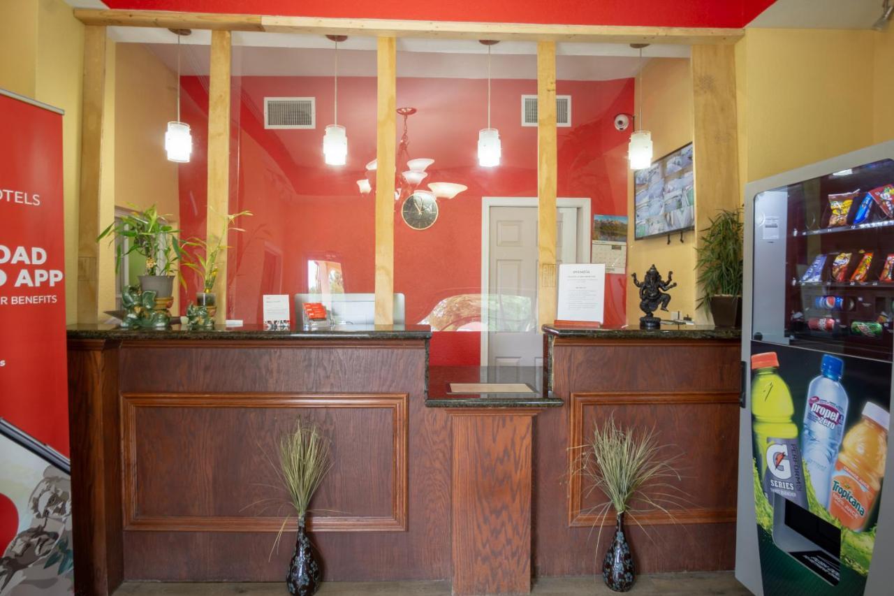 Woodridge Inn And Suites Miami Esterno foto