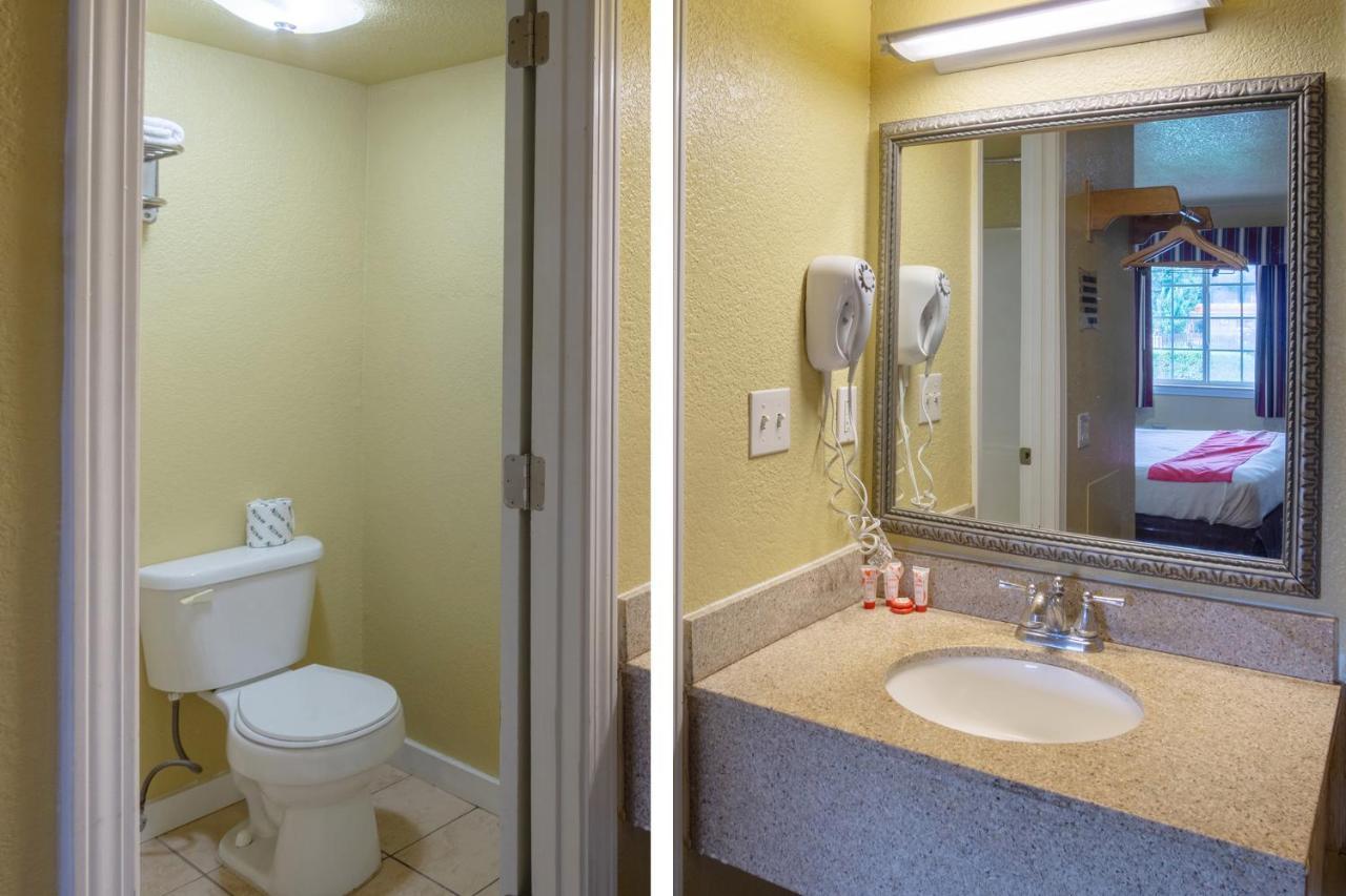 Woodridge Inn And Suites Miami Esterno foto