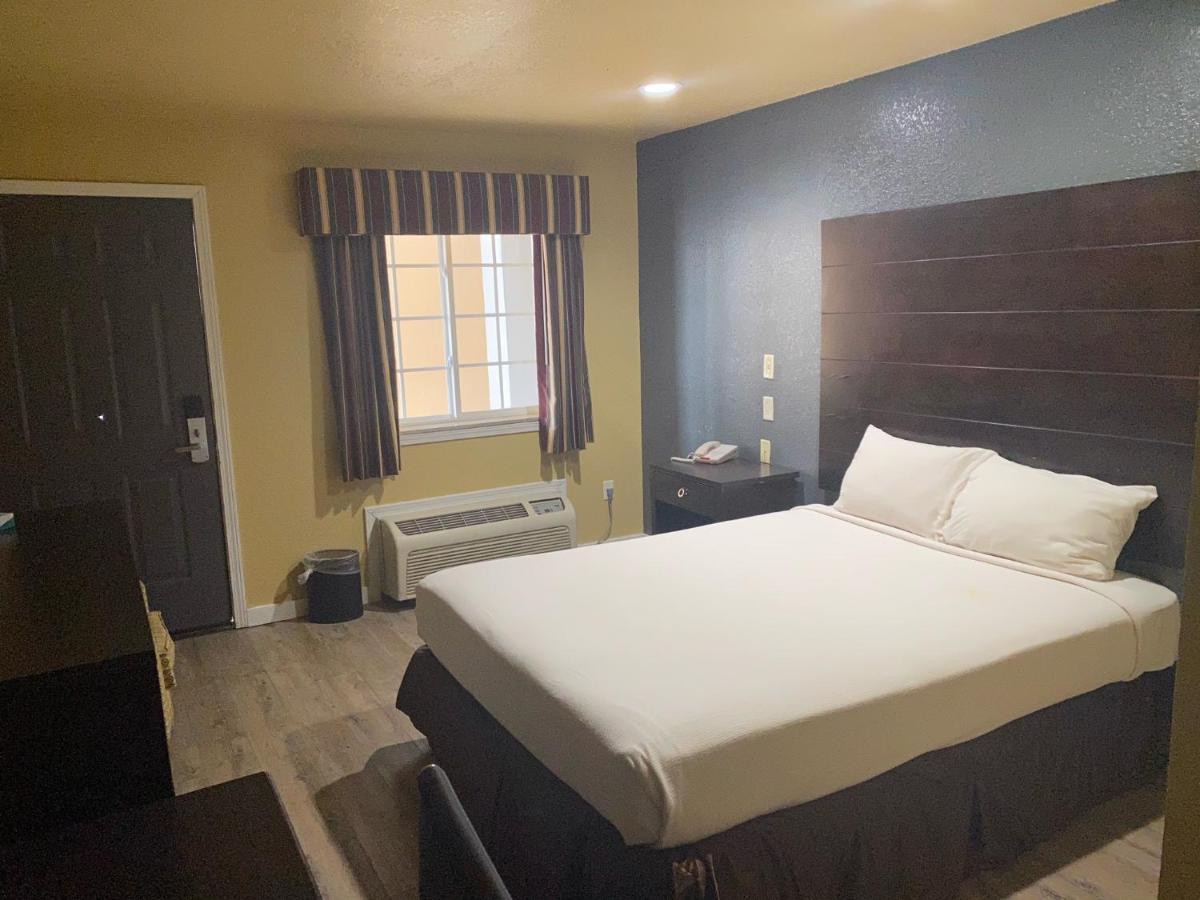 Woodridge Inn And Suites Miami Esterno foto