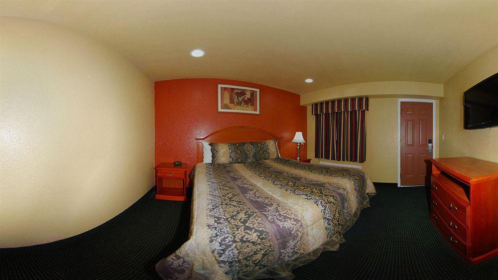 Woodridge Inn And Suites Miami Esterno foto